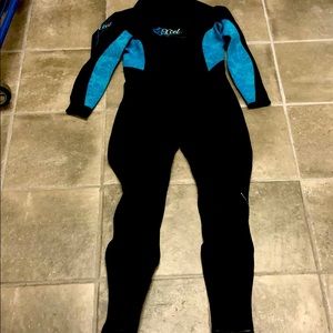 XCEL ladies Wetsuit size 10S